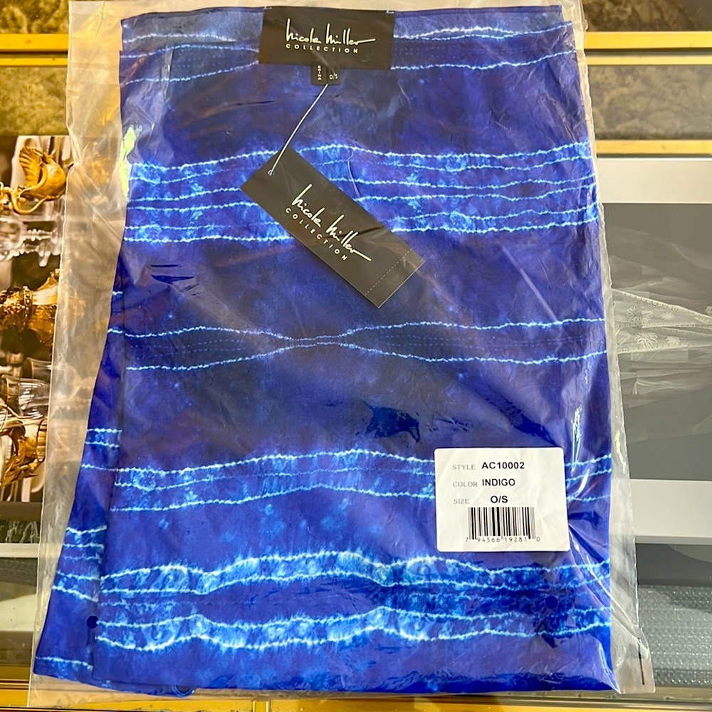Nicole Miller Collection 100% Silk Scarf